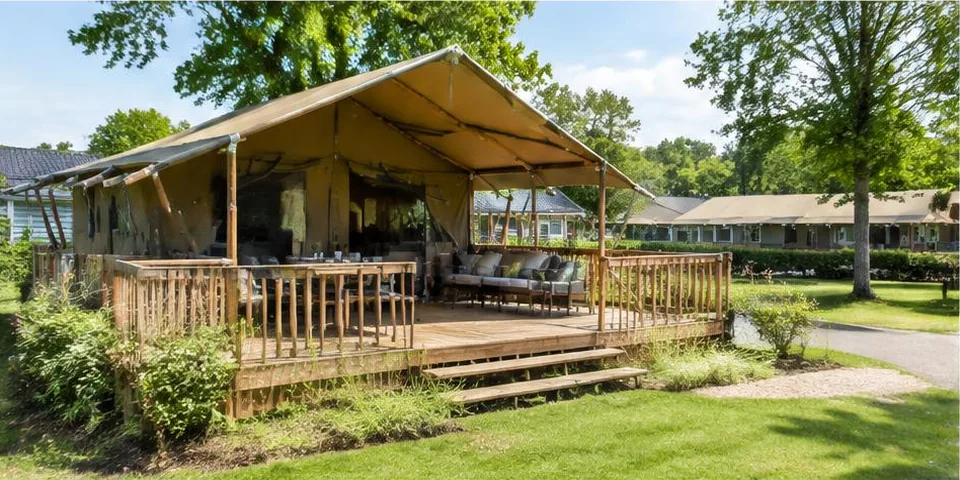 Safaritent op een vakantiepark